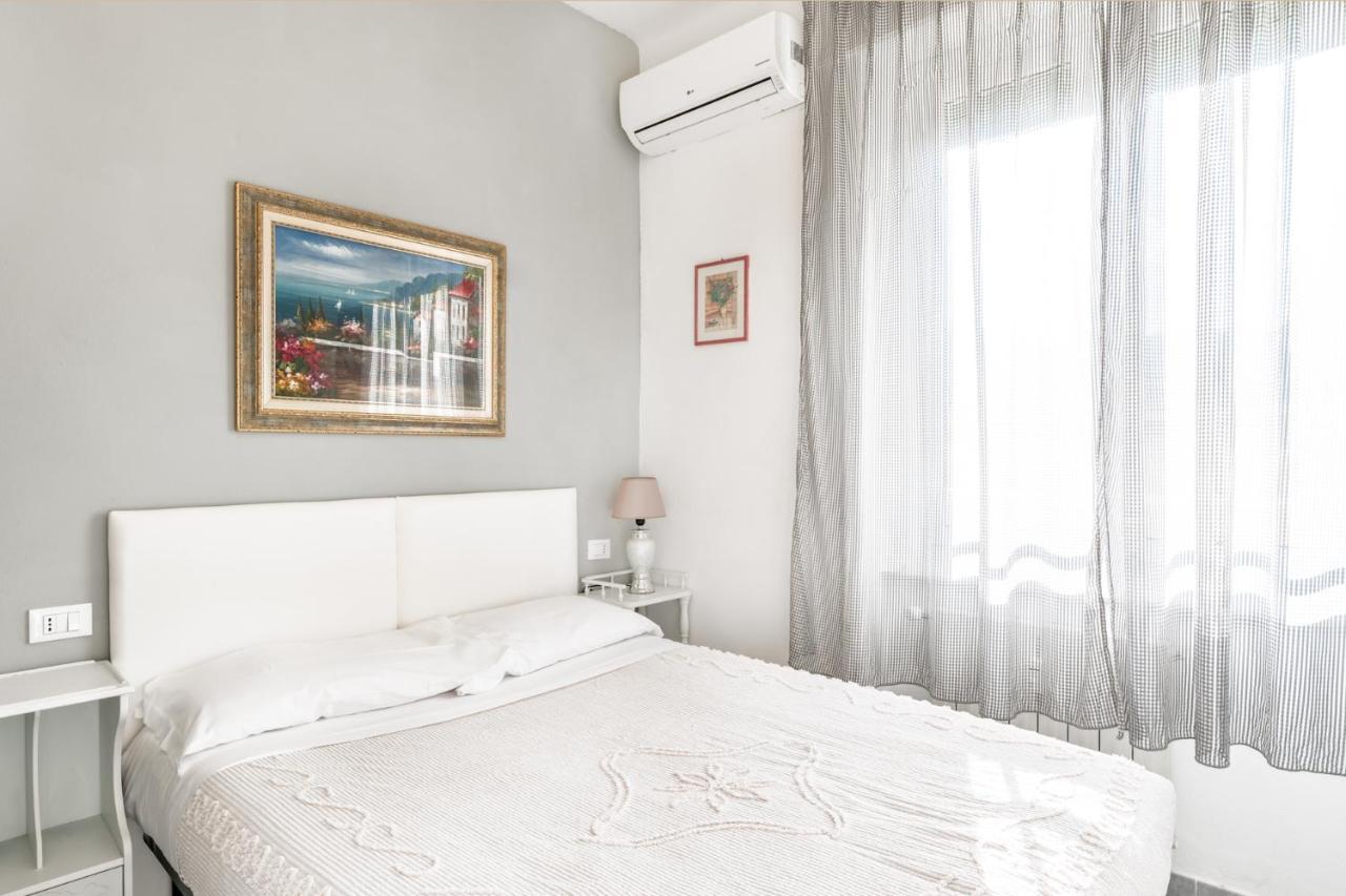Lia Rooms 2 ลาสเปเซีย ภายนอก รูปภาพ